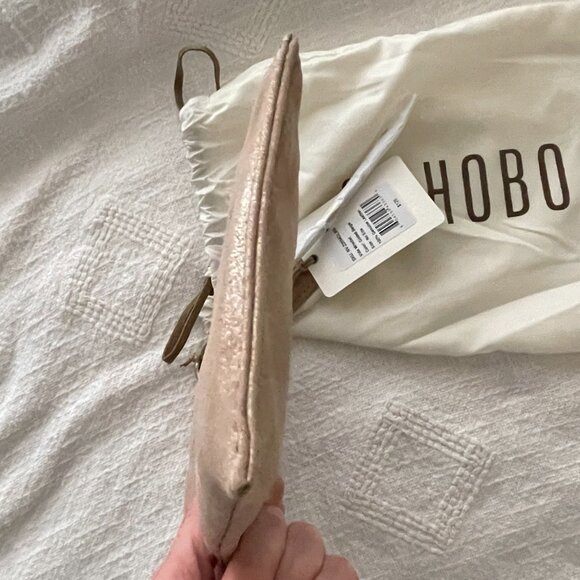 🎉 NEW LISTING NWT HOBO Vida Wristlet in Guilded Beige 100% Genuine Leather - Picture 11 of 14